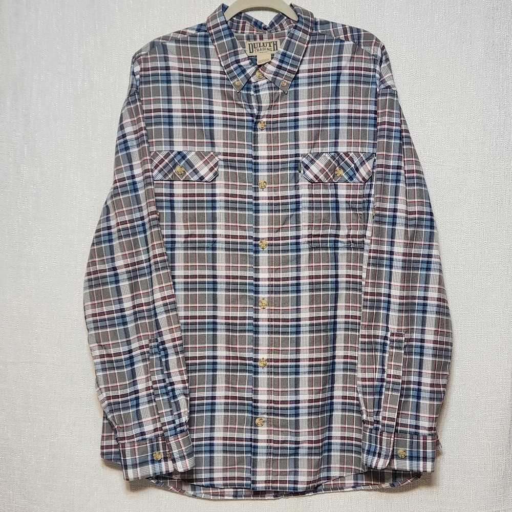 Duluth Long Sleeve Button Down Collar Mens Shirt Gray Red Blue Plaid Lightweight